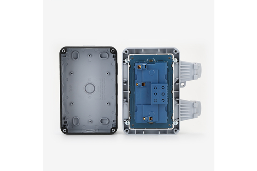 "Hidden" Series IP66 Waterproof Socket